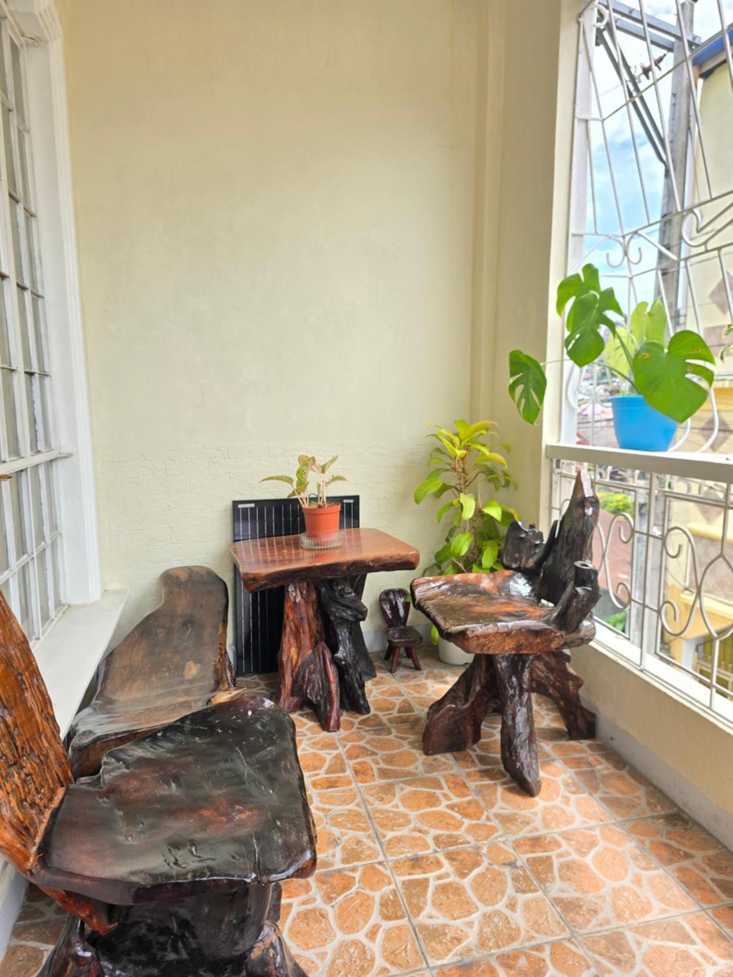 35 Amistad Guesthouse Baguio City Exteriör bild