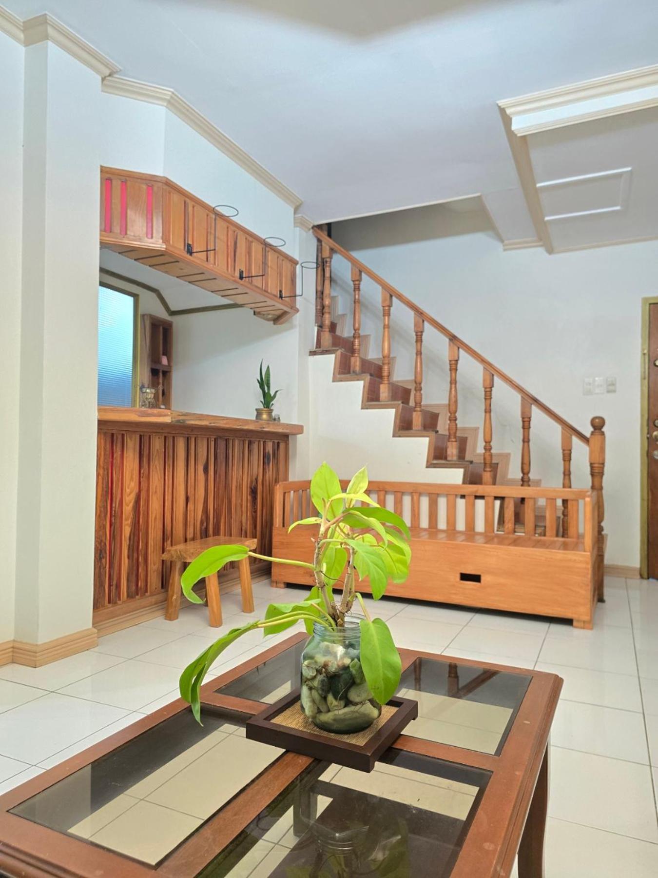 35 Amistad Guesthouse Baguio City Exteriör bild